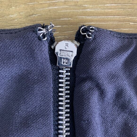 Michael Kors sleeveless zipper accent sheath dress charcoalsl gray size 4 - Picture 6 of 11